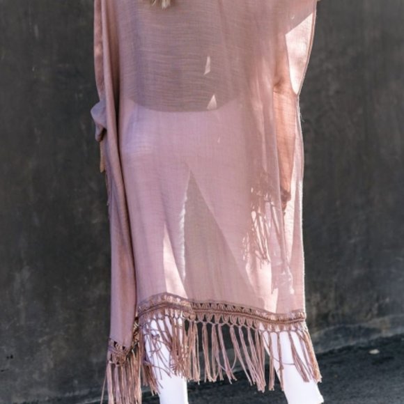Tassel Me Softly Kimono - Picture 4 of 5